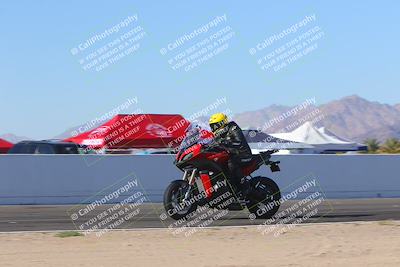 media/Nov-06-2023-Moto Forza (Mon) [[ce023d0744]]/4-Beginner Group/Session 4 (Finish Line Checker)/